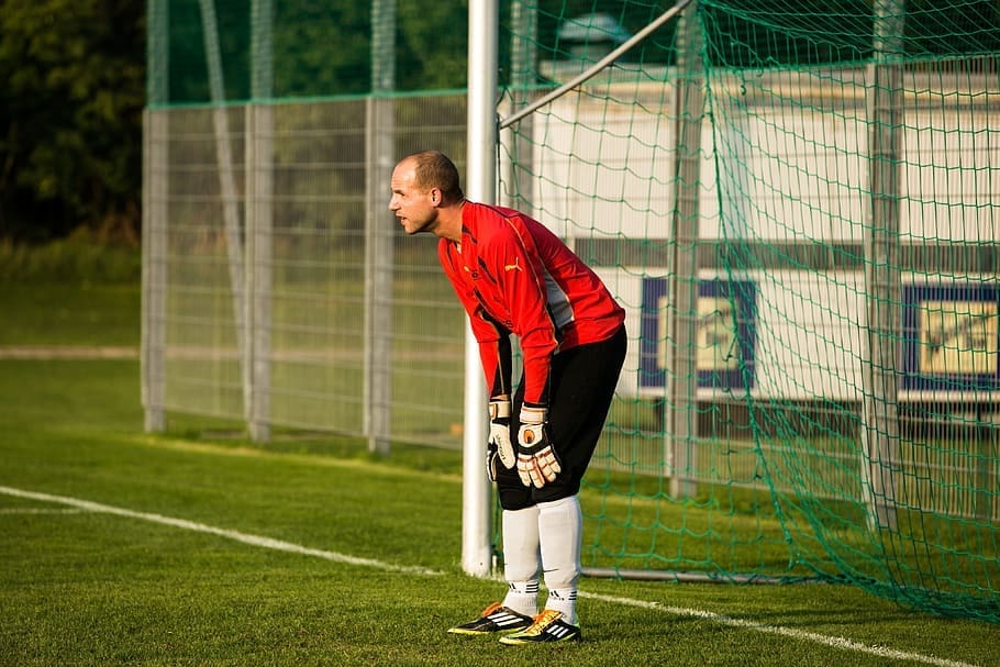 Goalkeeper training: 5 key movement skills and how to train them